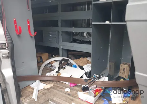 2017 Ford Transit-150 z USA, uszkodzony, nr VIN 1FTYE1CM5HKB43616